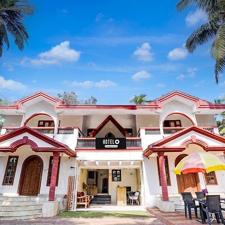 OYO 9741 Triple Beach Guest House Benaulim Exterior foto