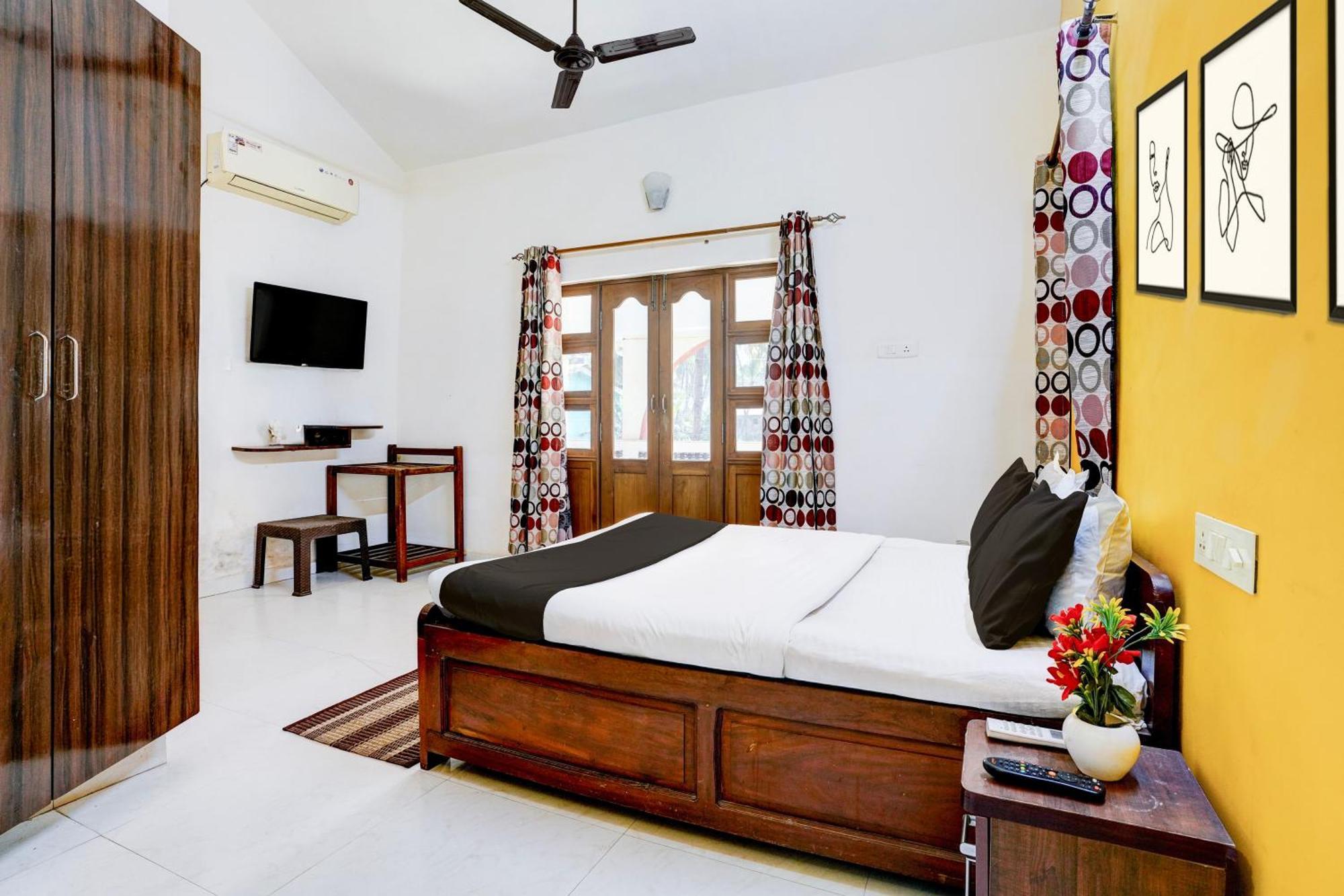 OYO 9741 Triple Beach Guest House Benaulim Exterior foto