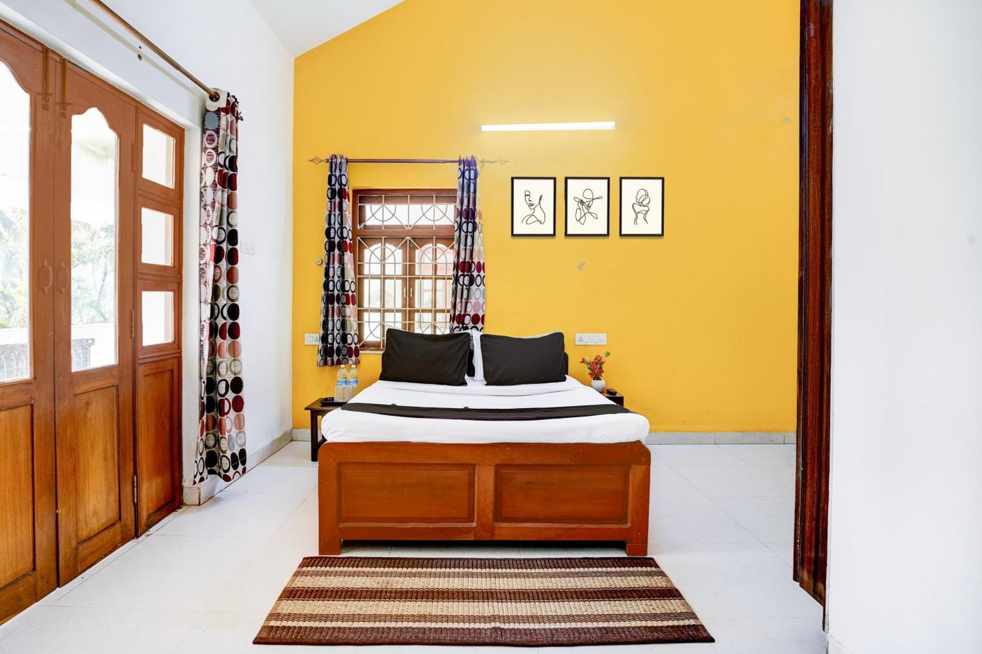 OYO 9741 Triple Beach Guest House Benaulim Exterior foto