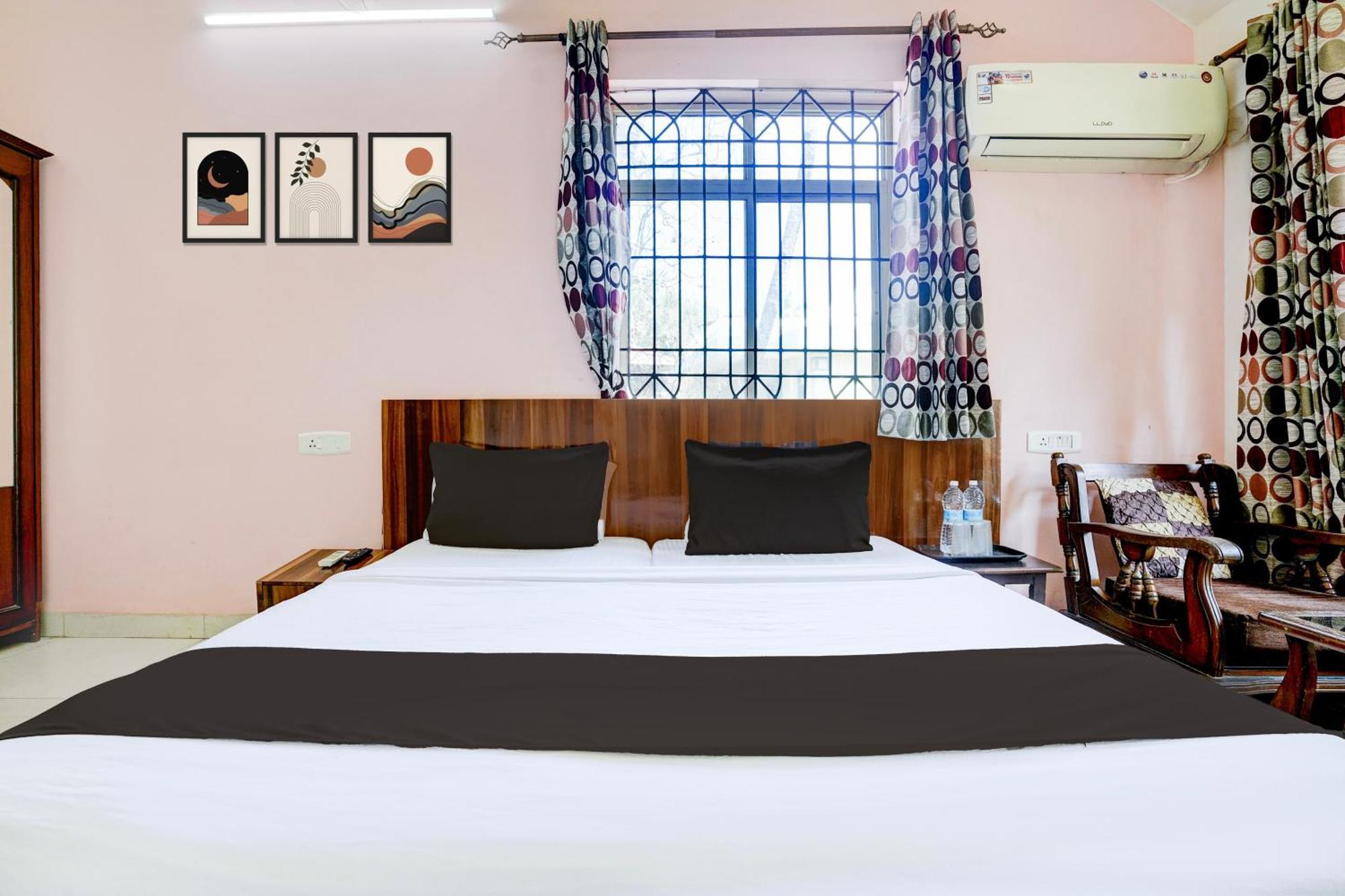 OYO 9741 Triple Beach Guest House Benaulim Exterior foto