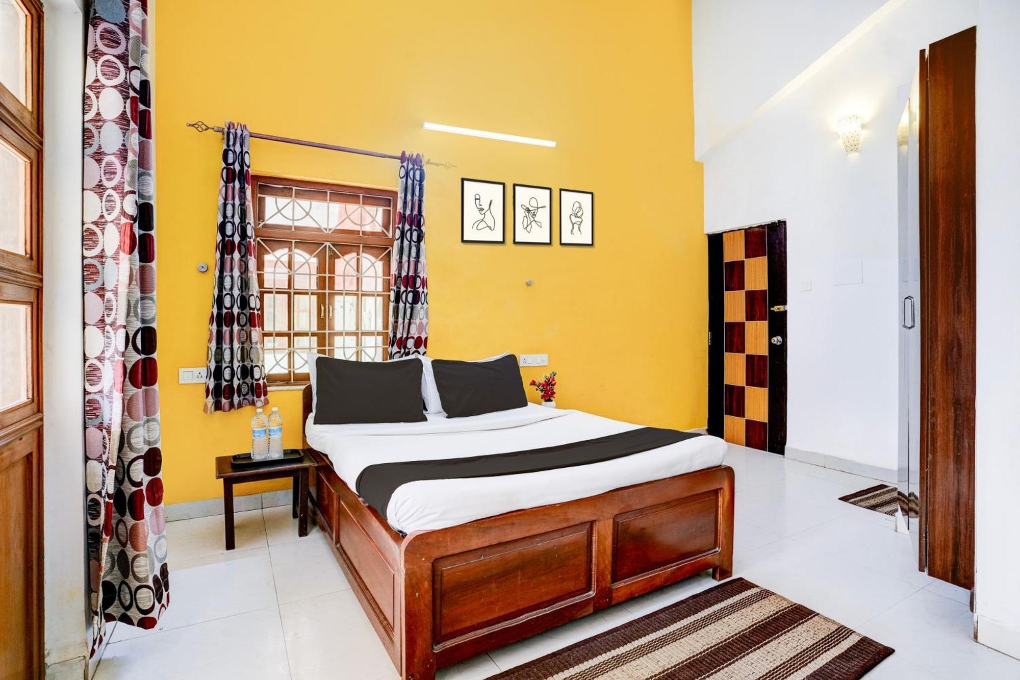 OYO 9741 Triple Beach Guest House Benaulim Exterior foto