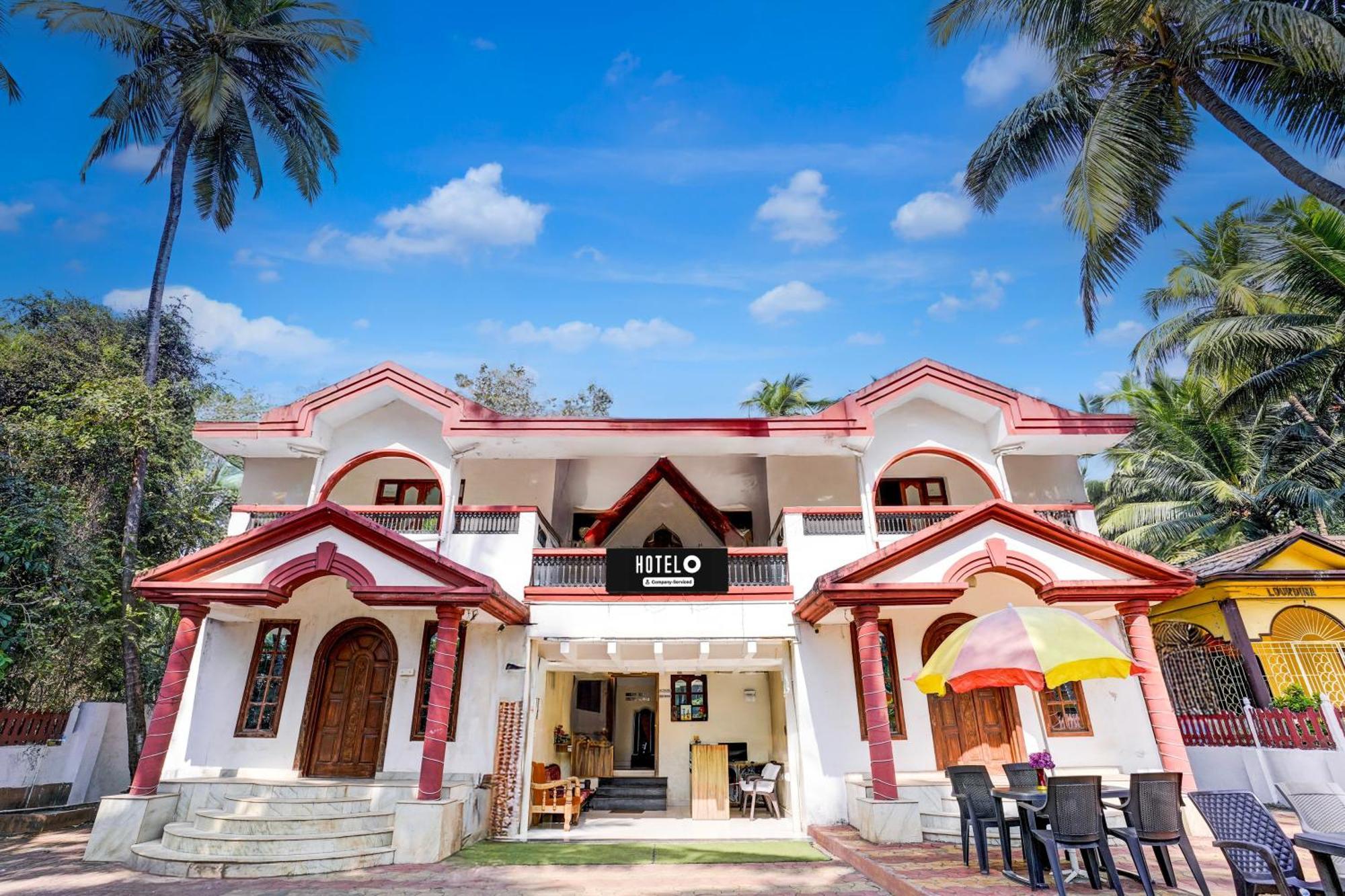 OYO 9741 Triple Beach Guest House Benaulim Exterior foto